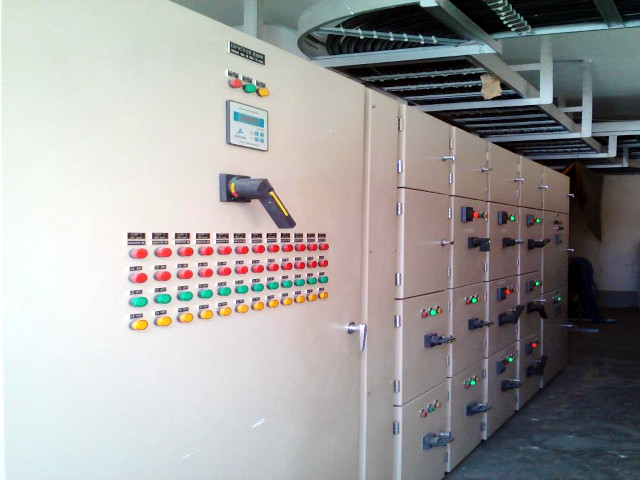 Low voltage switchgear 1 with capacitor bank and ATS for SMMI feed mills